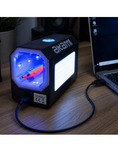 pravilno punjenje svjetlećih varalica za lignje može napraviti veliku razliku. Ultraljubičaste LED diode AKAMI UV-639 proizvode intenzivnu fluorescenciju u samo nekoliko sekundi